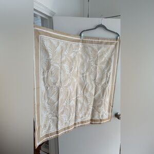 H&M Palm Tree Tablecloth!